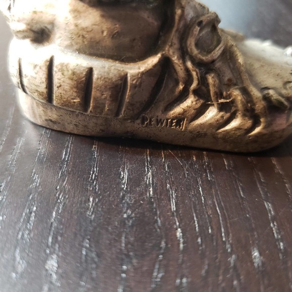 Pewter Metal Figurine in Indian Headress in Shoe Mocassin 3"x 3" - Picture 4 of 5